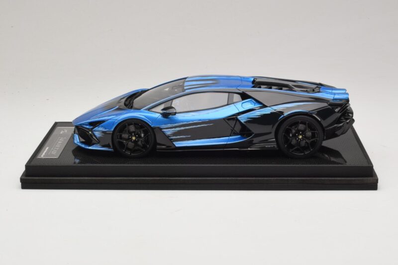 Lamborghini Revuelto Blue Black IVY Merit 1:18 REMC040 Pryskyřice
