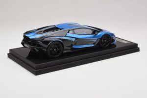 Lamborghini Revuelto Blue Black IVY Merit 1:18 REMC040 Pryskyřice – obrázek 3 z 7
