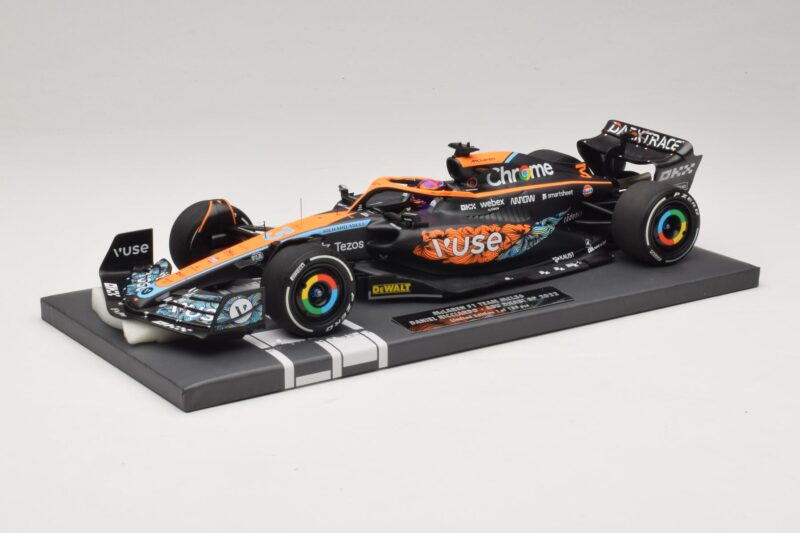 McLaren MCL36 #3 D. Ricciardo Abu Dhabi GP 2022 Minichamps 1:18 537224003 Pryskyřice