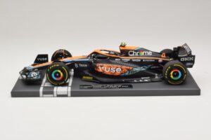 McLaren MCL36 #4 L. Norris Abu Dhabi GP 2022 Minichamps 1:18 537224004 Pryskyřice – obrázek 3 z 7