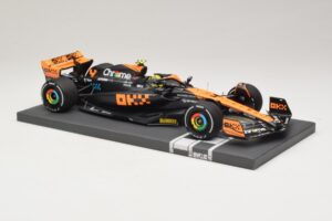 McLaren MCL60 #4 L. Norris 2nd Place Japanese GP 2023 Minichamps 1:18 537233504 Pryskyřice – obrázek 4 z 7