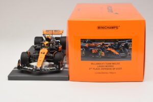 McLaren MCL60 #4 L. Norris 2nd Place Japanese GP 2023 Minichamps 1:18 537233504 Pryskyřice – obrázek 6 z 7