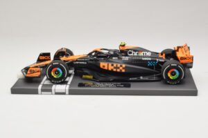 McLaren MCL60 #4 L. Norris 2nd Place Singapore GP 2023 Minichamps 1:18 537233404 Pryskyřice – obrázek 3 z 7