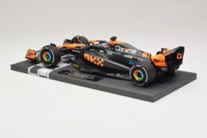McLaren MCL60 #81 O. Piastri Japanese GP 2023 Minichamps 1:18 537233581 Pryskyřice – obrázek 5 z 7