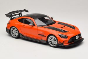 Mercedes AMG GT Black Series C190 Oranžový se Stříbrnými Koly Minichamps 1:18 110032024 Kov – obrázek 6 z 8