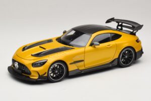 Mercedes AMG GT Black Series C190 Solarbeam Yellow Metallic Minichamps 1:18 110032021 Kov