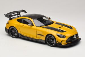 Mercedes AMG GT Black Series C190 Solarbeam Yellow Metallic Minichamps 1:18 110032021 Kov – obrázek 6 z 8