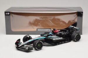 Mercedes AMG Petronas W15 E Performance G. Russell 2024 Minichamps 1:18 110240163 Pryskyřice – obrázek 7 z 7