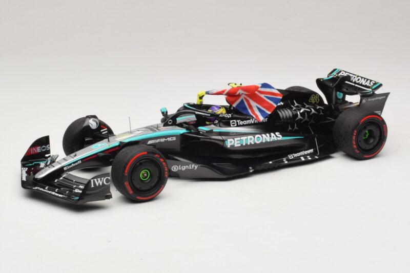 Mercedes AMG Petronas W15 E Performance L. Hamilton Winner British GP 2024 Minichamps 1:18 110241244 Pryskyřice