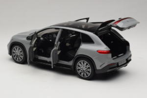 Mercedes EQS SUV X296 Manufaktur Alpine Grey NZG 1:18 B66960591 Kov – obrázek 5 z 8