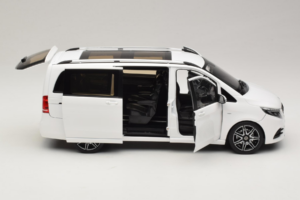 Mercedes V-Class W447 AMG Line Bílý Norev 1:18 183876 Kov – obrázek 4 z 8