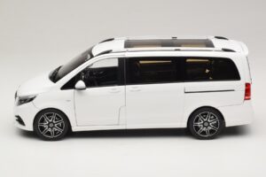 Mercedes V-Class W447 AMG Line Bílý Norev 1:18 183876 Kov – obrázek 5 z 8