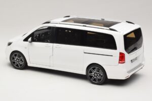 Mercedes V-Class W447 AMG Line Bílý Norev 1:18 183876 Kov – obrázek 7 z 8