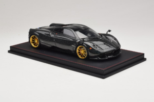 Pagani Huayra Starry Night Sky AB 1:18 REMC039 Pryskyřice – obrázek 4 z 7