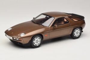 Porsche 928 S Tobacco Metallic GT Spirit 1:18 GT1005 Pryskyřice