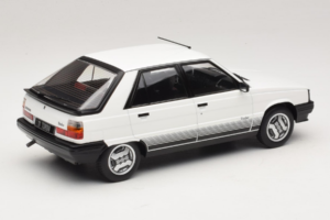Renault 11 Turbo Bílý MCG 1:18 MCG18589 Kov – obrázek 2 z 6