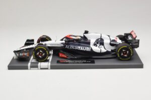 Scuderia AlphaTauri AT04 D. Ricciardo Hungarian GP 2023 Minichamps 1:18 117231203 Pryskyřice – obrázek 3 z 7