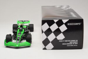 Stake Kick Sauber C44 G. Zhou Emilia Romagna GP 2024 Minichamps 1:18 117240124 Pryskyřice – obrázek 6 z 7