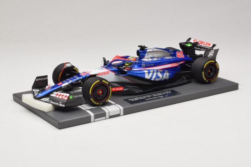 Visa Cash App RB VCARB 01 A. Iwasa FP1 Japanese GP 2024 Minichamps 1:18 117240440 Pryskyřice