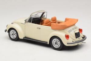Volkswagen 1303 Kabriolet Cream White Norev 1:18 188535 Kov – obrázek 5 z 6