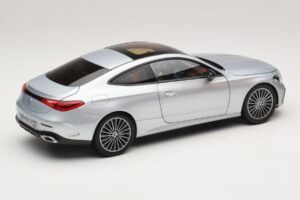 Mercedes CLE C236 Coupé Hightech Silver Norev 1:18 183939 Kov – obrázek 3 z 8