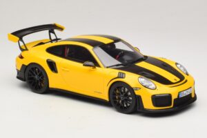 Porsche 911 GT2 RS 991.2 Nurburgring Lap Record Žlutý GT Spirit 1:18 GT972 Pryskyřice – obrázek 4 z 6
