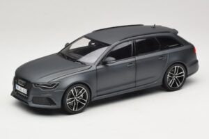 Audi RS6 C7 Avant Daytona Grey Minichamps 1:18 5011216225 Kov