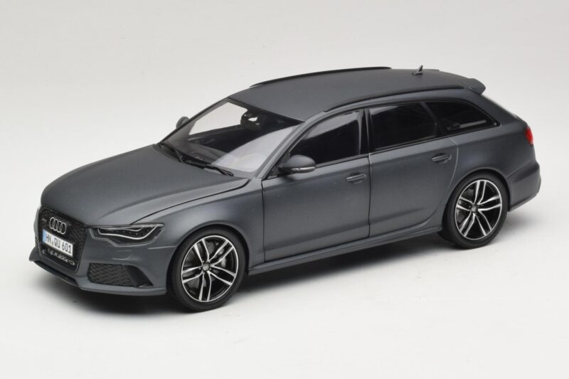 Audi RS6 C7 Avant Daytona Grey Minichamps 1:18 5011216225 Kov