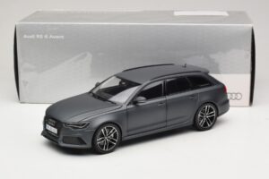 Audi RS6 C7 Avant Daytona Grey Minichamps 1:18 5011216225 Kov – obrázek 8 z 8