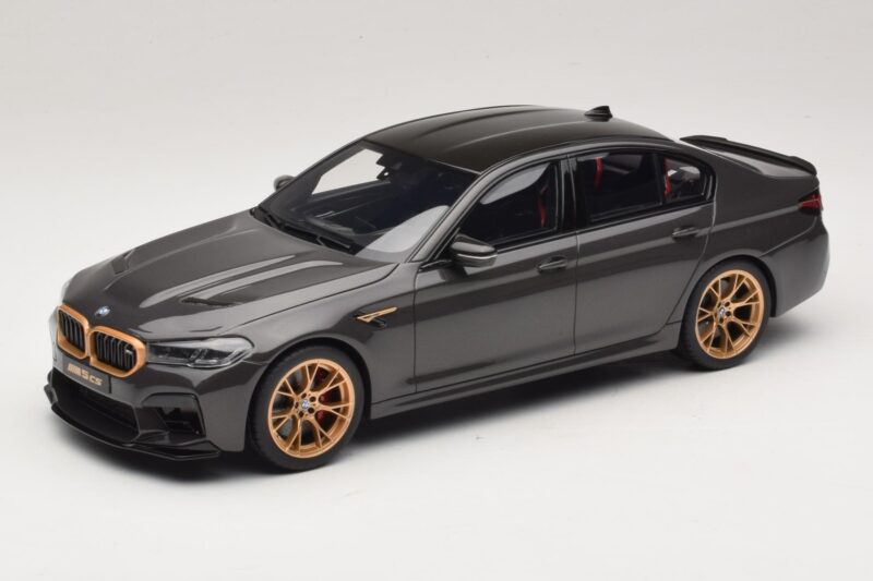 BMW M5 CS F90 Brands Hatch Grey Metallic GT Spirit 1:18 GT993 Pryskyřice