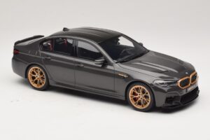 BMW M5 CS F90 Brands Hatch Grey Metallic GT Spirit 1:18 GT993 Pryskyřice – obrázek 4 z 6