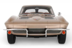 Chevrolet Corvette C2 Sting Ray Saddle Tan GT Spirit 1:12 GT1004 Pryskyřice – obrázek 4 z 5