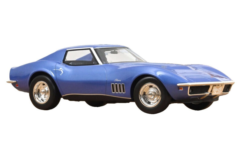 Chevrolet Corvette C3 Le Mans Blue Norev 1:18 Chevrolet Corvette C3 Le Mans Blue Norev 1:18 189034 Kov