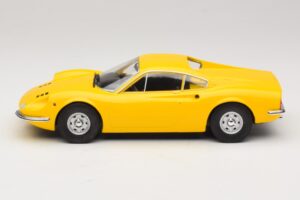 Ferrari Dino 246 GT Žlutý MCG 1:18 MCG18168 Kov – obrázek 3 z 6