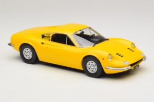 Ferrari Dino 246 GT Žlutý MCG 1:18 MCG18168 Kov – obrázek 4 z 6