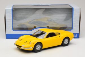 Ferrari Dino 246 GT Žlutý MCG 1:18 MCG18168 Kov – obrázek 6 z 6