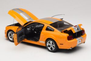 Ford Mustang GT S197 Grabber Orange Metallic AUTOart 1:18 73117-A1 Kov – obrázek 5 z 8