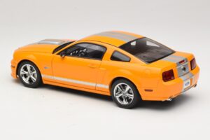 Ford Mustang GT S197 Grabber Orange Metallic AUTOart 1:18 73117-A1 Kov – obrázek 7 z 8