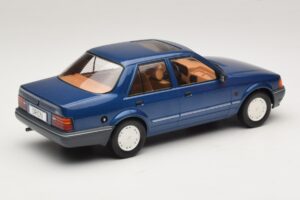 Ford Orion Mk2 1.6i Metallic Blue MCG 1:18 MCG18490 Kov – obrázek 2 z 6