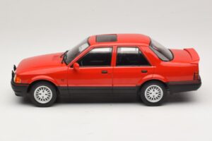 Ford Orion Mk2 1600E Červený MCG 1:18 MCG18488 Kov – obrázek 3 z 6