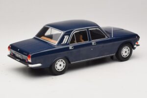 GAZ Volga GAZ-24-10 Tmavě Modrý MCG 1:18 MCG18014 Kov – obrázek 2 z 6