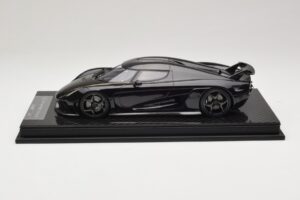 Koenigsegg Regera Černý Karbonový Balíček FrontiArt 1:18 F079-179 Pryskyřice – obrázek 3 z 7
