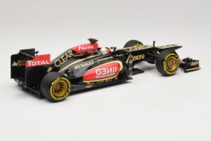 Lotus F1 Team E21 #7 K. Raikkonen Showcar 2013 Minichamps 1:18 110130077 Kov – obrázek 2 z 7