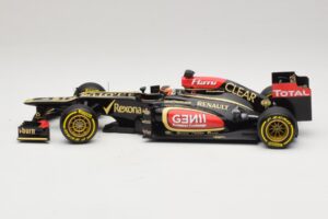 Lotus F1 Team E21 #7 K. Raikkonen Showcar 2013 Minichamps 1:18 110130077 Kov – obrázek 3 z 7