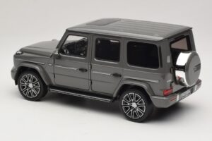 Mercedes G-Class W465 Classic Grey Norev 1:18 183035 Kov – obrázek 5 z 6