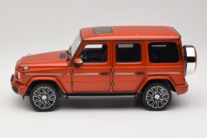 Mercedes G-Class W465 Copper Orange Matt Norev 1:18 183033 Kov – obrázek 3 z 6
