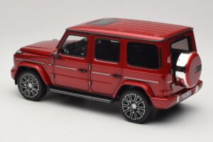 Mercedes G-Class W465 Hyacinth Red Norev 1:18 183037 Kov – obrázek 5 z 6