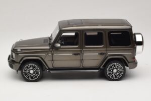 Mercedes G-Class W465 Indium Grey Norev 1:18 183036 Kov – obrázek 3 z 6