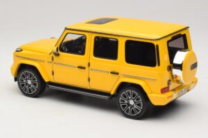 Mercedes G-Class W465 Sun Yellow Norev 1:18 183038 Kov – obrázek 5 z 6