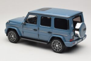 Mercedes G-Class W465 Vintage Blue Norev 1:18 183034 Kov – obrázek 5 z 6